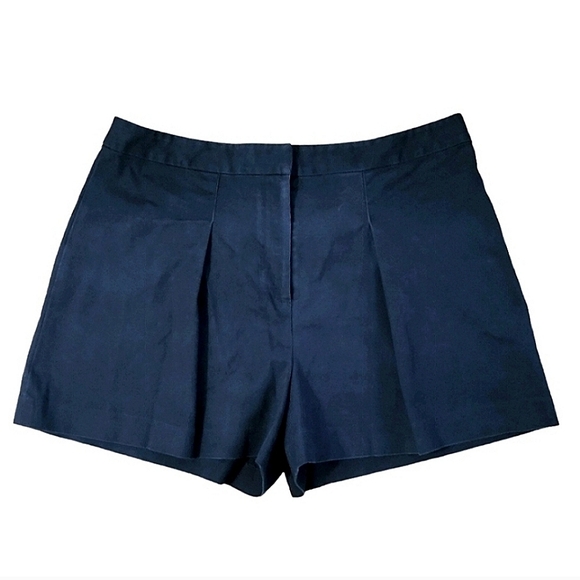 MICHAEL Michael Kors Pleat Front Chino Shorts Sz 16 - Picture 1 of 6